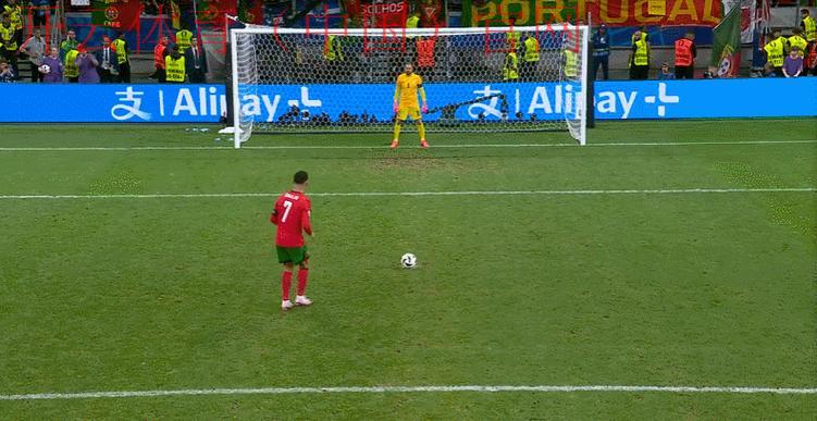 皇冠足球体育ct, 探索足球世界的精彩瞬间，尽在皇冠体育平台上